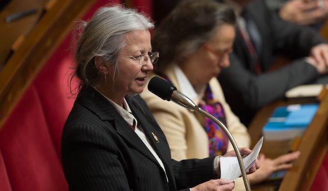 Paris: Weekly session of questions to the government